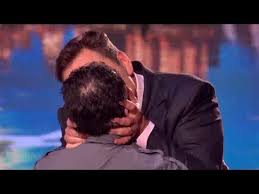 A saltare le finali di «america's got talent». David Walliams Kissing Contestant At Britain S Got Talent Youtube