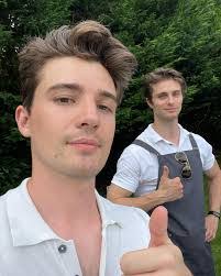 Corey Kline's Instagram, Twitter & Facebook