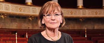 Découvrez ce qu'il faut retenir de la prise de parole du premier ministre. Decouvrez Jean Castex Le Nouveau Premier Ministre Sa Femme Sandra Quatre Enfants
