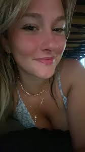 Avery Rowe ꕥ (@averyrowe.0)