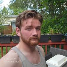 Add me!!! Let's play some games usually play fivem but open to play  different games my name is Anthony (aka Lee) 24 yo