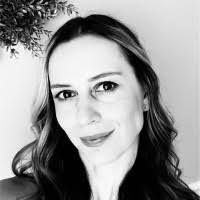 Jennifer Lautenbach's Instagram, Twitter & Facebook