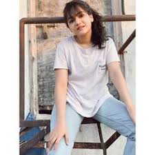 Ayesha Kaduskar Ayesha kaduskar is an indian television actor currently seen on sony tv's. pinterest