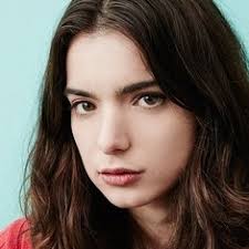 Dylan Gelula — The Movie Database (TMDB)