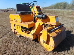 Leeboy 400 Smooth Drum Roller