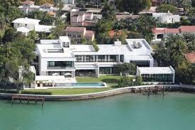 Striking Beachfront Pad With Views Of South Beach Miami Houses Waterfront Homes Miami Beach Mansion