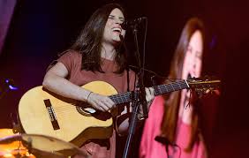 Living on wurundjeri country new single 'when the machine starts' ⚙️ out now. Missy Higgins Father Revealed As Victoria Doctor Diagnosed With Covid 19