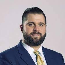 Andrew Hertzler's Instagram, Twitter & Facebook