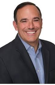 Amy Creasman's Instagram, Twitter & Facebook