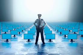 Bank compliance officers manage and oversee the daily operations of financial institutions to ensure that they comply with all applicable federal, state and local laws. Blockchain Als Hilfssheriff Fur Den Compliance Officer Einer Bank Sopra Steria Blog