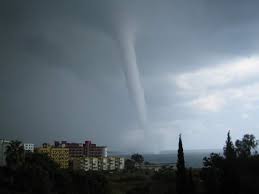 Eigentlich hatte ich den auftrag, das bild von der ersten rose etwas kleiner zu malen. Eine Windrose Sept 2005 Incekum Su Hotel Avsallar Holidaycheck Turkische Riviera Turkei