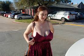 Milly Marks Reach For The Stars Zishy - Curvy Erotic