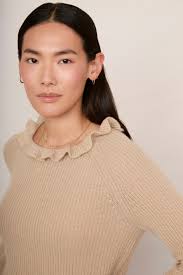 Renee Cashmere's Instagram, Twitter & Facebook