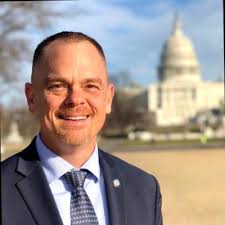 Navigating a portfolio career with community at its core