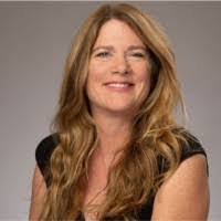 Dina Baird's Instagram, Twitter & Facebook