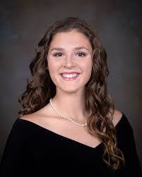 Laurel Christian's Instagram, Twitter & Facebook