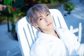 Nct dream testing huang renjun patience nct dream members oftenly teasing renjun i think i love renjun voice too much please support nct (nct u, nct 127, nct dream, wayv) and this channel. Here S Nct Dream Renjun S Idol Lookalike And He Has A Twin Kpophit Kpop Hit