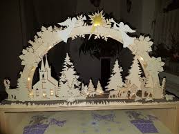 Wald Weihnacht Bauanleitung Zum Selberbauen 1 2 Do Com Deine Heimwerker Community Fensterbilder Weihnachten Heimwerken Schwippbogen