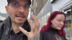 Dem kurs können sie bereits jetzt mit dem entsprechenden schlüssel (siehe unten) beitreten. Mark Ines Scheidung Auf Kolsch Trude Herr Odeon Koln Sudstadt Youtube