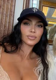 Kim Kardashian's full body measurements and stats