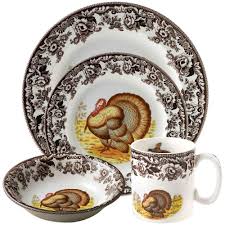 Searching for best dinnerware sets? The 8 Best Holiday Dinnerware Sets Of 2021