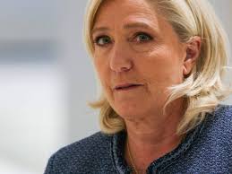 Großeinsatz der Polizei in Hochdahl beendet Massenschlägerei