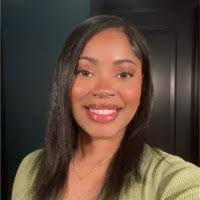 Maya Singleton's Instagram, Twitter & Facebook