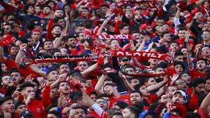 وسيوفر كورة 365 لمتابعيه مشاهدة مباراة الاهلي وبايرن ميونخ بث مباشر اليوم، وذلك مع إنطلاق صافرة البداية المقرر لها في تمام واستعد الفريق المصري لهذه المعركة بكل قوة وتركيز عالي، حيث يدرك صعوبة وحجم الخصم، ولكن لا يوجد على لاعبي الأهلي أي ضغوطات نظرًا. Ù…ÙˆØ§Ø¬Ù‡Ø© Ø¨Ø§ÙŠØ±Ù† Ù…ÙŠÙˆÙ†Ø® ØªÙ‚Ø³Ù… Ø¬Ù…Ø§Ù‡ÙŠØ± Ø§Ù„Ø£Ù‡Ù„ÙŠ Ø§Ù„Ù…ØµØ±ÙŠ