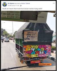 Selain franda, potret wajah 7 seleb ini juga hiasi bak truk. Kata Kata Di Mobil Truk Lucu