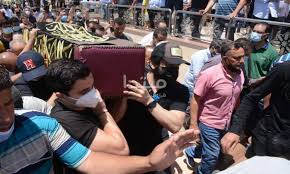 محمود حميدة ونهال عنبر يصلان مسجد المشير وزيرة الصحة : Ø­Ø¨ÙŠØ¨ØªÙ‡ ØºØ§Ø¨Øª Ø¹Ù† ÙˆØ¯Ø§Ø¹Ù‡ 5 Ù„Ù‚Ø·Ø§Øª Ù…Ø¤Ø«Ø±Ø© ÙÙ‰ Ø¬Ù†Ø§Ø²Ø© Ø§Ù„Ø±Ø§Ø­Ù„ Ø³Ù…ÙŠØ± ØºØ§Ù†Ù… Ù…Ø¨ØªØ¯Ø§