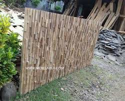 Pada kenyataanya bahan pembuat hiasan dinding bisa beragam dari kayu, tanah, bambu, dan juga logam. Pin Di Call Wa 085655262013 Furniture Jepara Asli