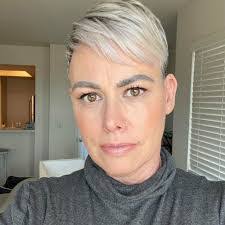 Karen Gladman's Instagram, Twitter & Facebook