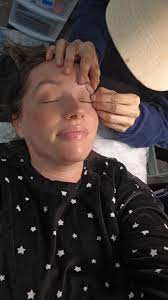 💃The perks of having an esthetician in your store means late night calls  in my pjs 🤣 She waxed me up & gave me a BOMB lash lift & tint! 🩷Reach out