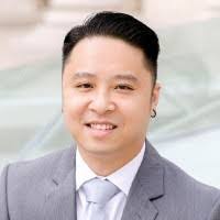 Kimberly Vien's Instagram, Twitter & Facebook