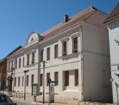 Die zeiten des kundendienstes können unterschiedlich ausfallen. Blutstrasse Parchim Wikipedia