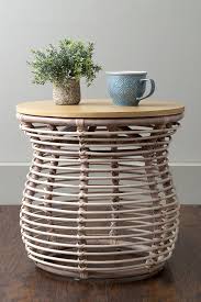 Amazon Com Dodds Off White Rattan Round Accent Table Side Table End Table Night Stand Coff Rattan Coffee Table Round Accent Table Decorating Coffee Tables