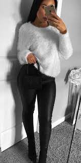 31 Cute Jumpers For Women To Rock Your Winter Looks Hi Giggle Casual Dinner Outfit Winter Dinner Outfit Winter Casual Holiday Outfits