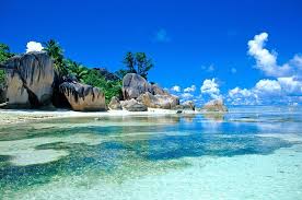 It consists of 115 islands. Inspiratie Zin Krijgen Om Wat Te Doen Beaches In The World Places To Travel Beautiful Beaches