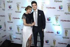 Mantente informado con las últimas noticias, videos y fotos de eleazar gómez que te brinda univision | univision. Sherlyn And Eleazar Gomez Photos Sherlyn And Eleazar Gomez Picture Gallery Famousfix