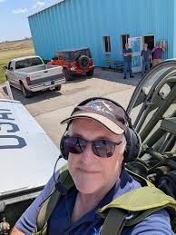 Moving plane from Washington to Tennessee