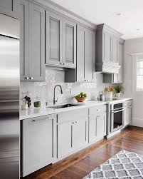 Double Tap If You Think These Kitchen Cabinets Are The Perfect Shade Of Grey Via Homebunch Shaker Style Kitchen Cabinets Kitchen Cabinet Styles Shaker Style Kitchens