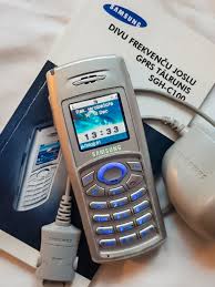 Samsung C100 ...