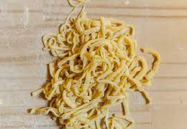Difference Between Fettuccine And Tagliatelle Popsugar Food