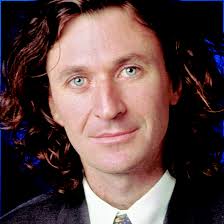 Freehills and KWM lend a hand