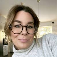 50+ profiler som matchar ”Sandy”