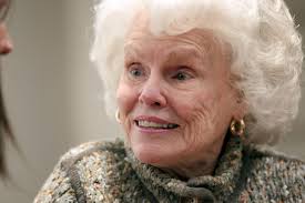 Doris Buffett has Alzheimer's, and now her foundation is the basis of a  dispute