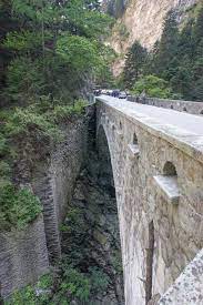 die via mala schlucht fruher von reisenden gehasst heute geliebt urlaub schweiz ausflug reiseziele