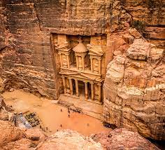 It is situated at the crossroads of asia, africa and europ. Jordanien Reisetipps Informationen Berge Meer