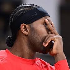 Derek Malloy's Instagram, Twitter & Facebook