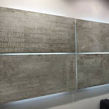 發燒新品 凝鍊極品 產品名稱 馬可崗石產品規格 60x120cm 義大利修邊磚 共有3種顏色 淺灰 深灰 黑 巧妙的利用窯變 將空間層次締造特有時尚感 更多磁磚商品優惠中 歡迎店洽美利德磁磚台北市金山南路一段65 2號2f 02 23 tile floor flooring decor